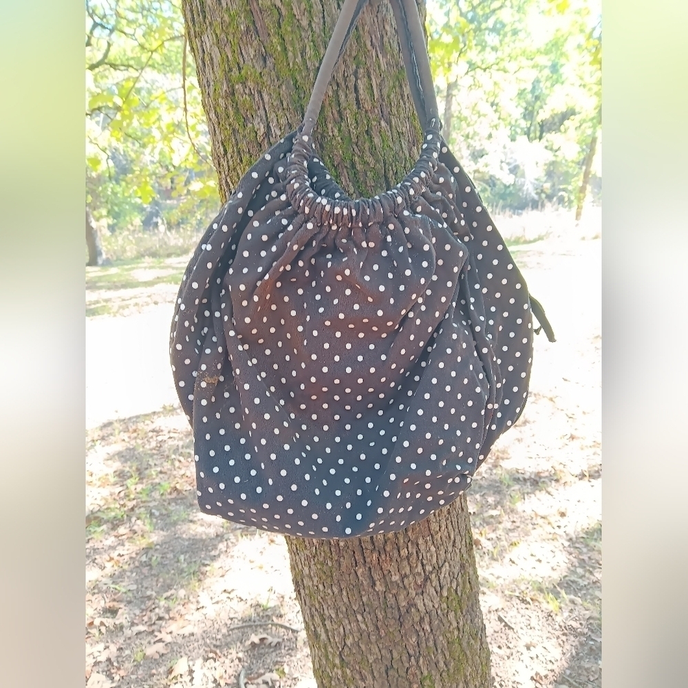 Polka-dot Tote - Picture 1 of 5